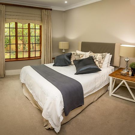 The Rose Cottage B&B Dullstroom Ngoại thất bức ảnh