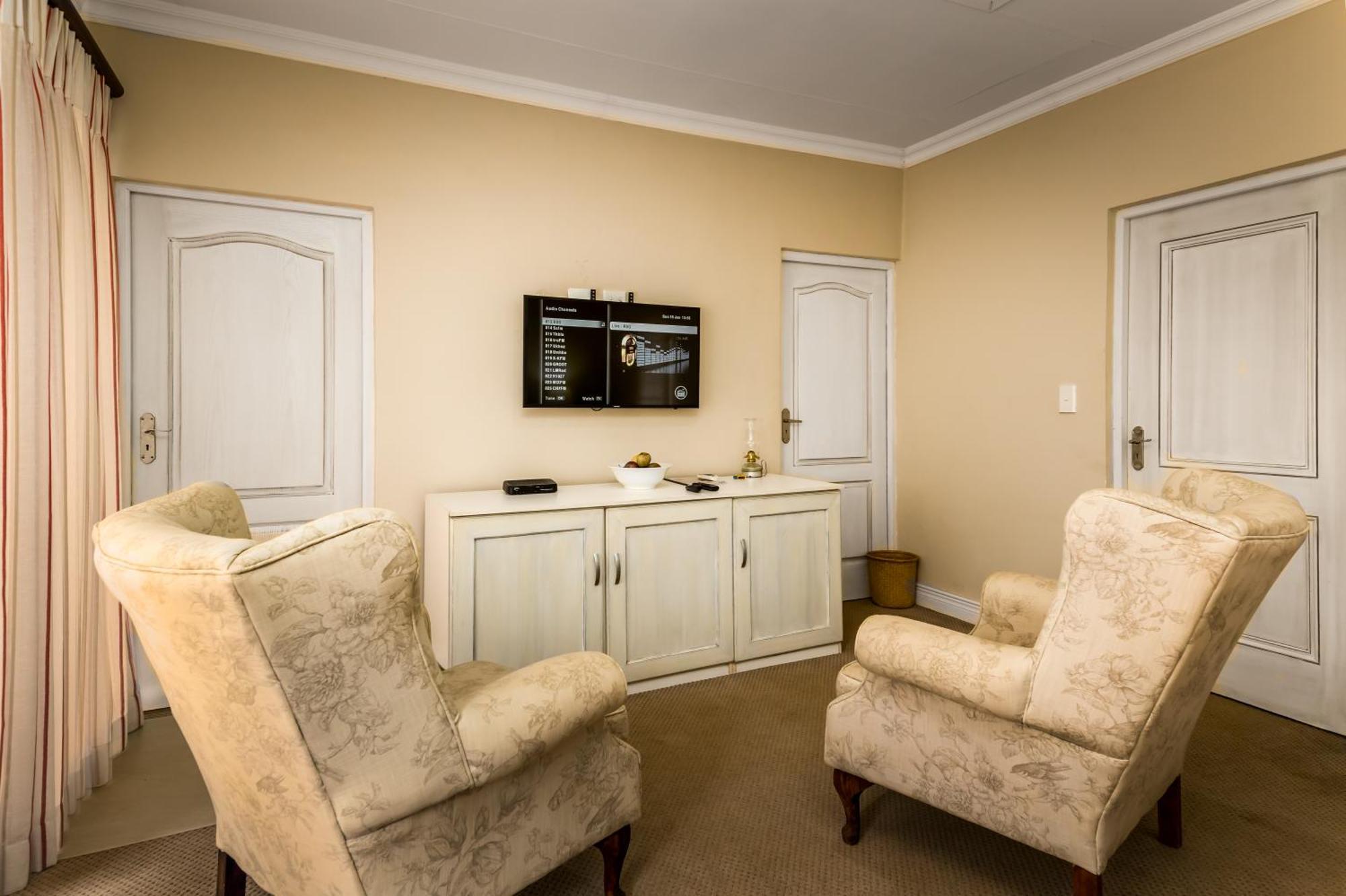 The Rose Cottage B&B Dullstroom Ngoại thất bức ảnh